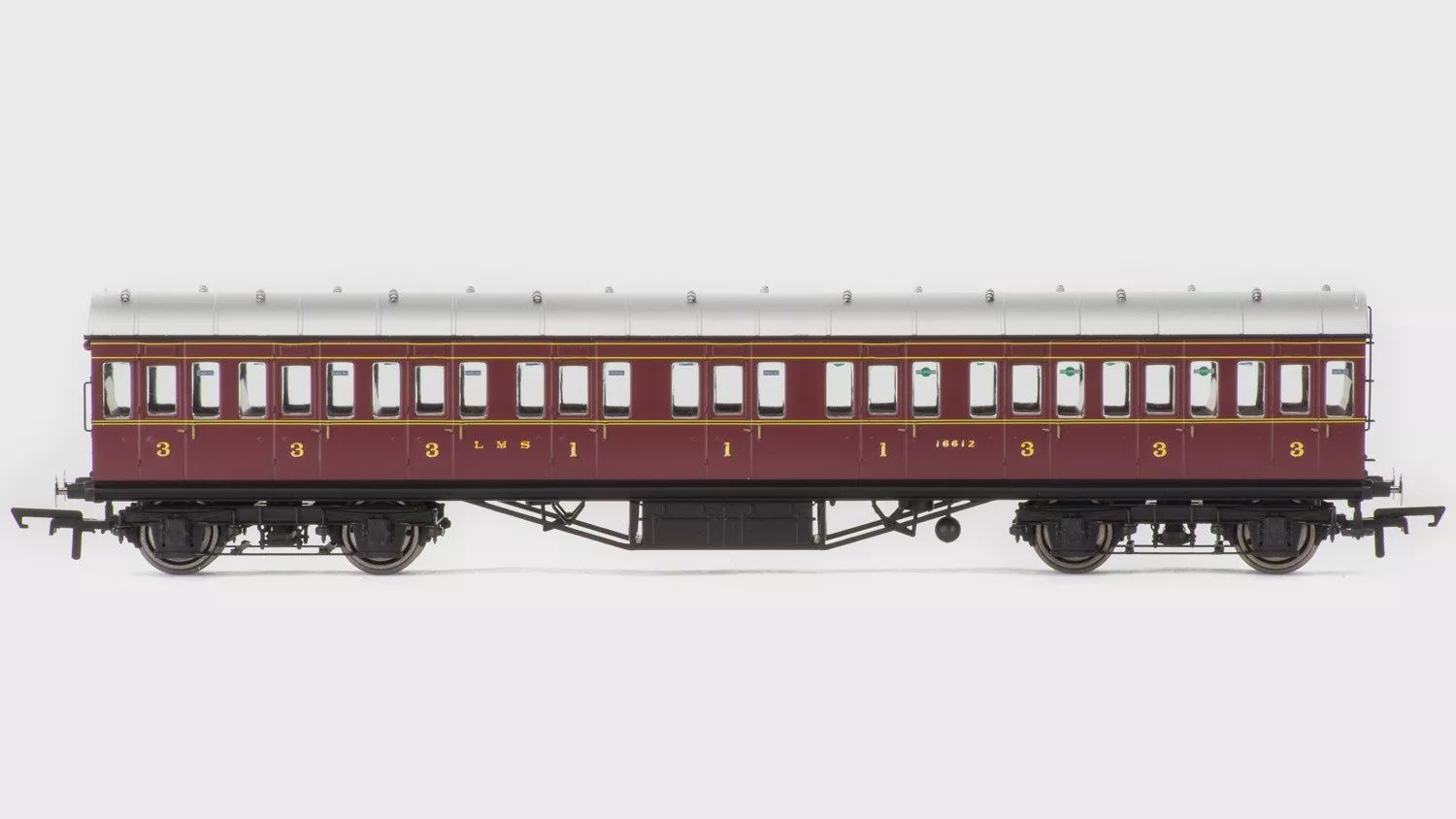 Hornby R4656A LMS, Period III Non-Corridor 57&#39; Composite, 16612 - Era 3 [25% Off!*]