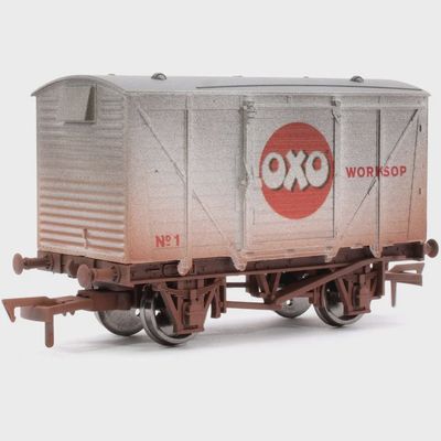 Dapol Ventilated Van Oxo No.1 Weathered [4F-011-131]