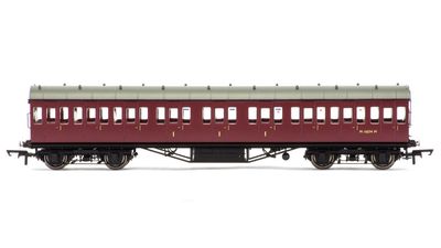 Hornby R4689 BR, 57' Stanier Non-Corridor Composite, M16574M - Era 5 [*Summer Sale - 25% OFF!]