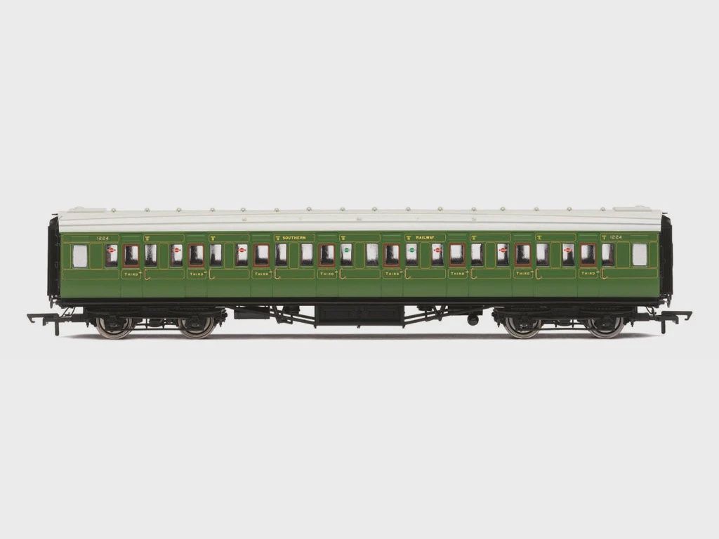 Hornby R4769 SR, Maunsell Corridor Third Class, 1224 - Era 3 [25% Off!*]