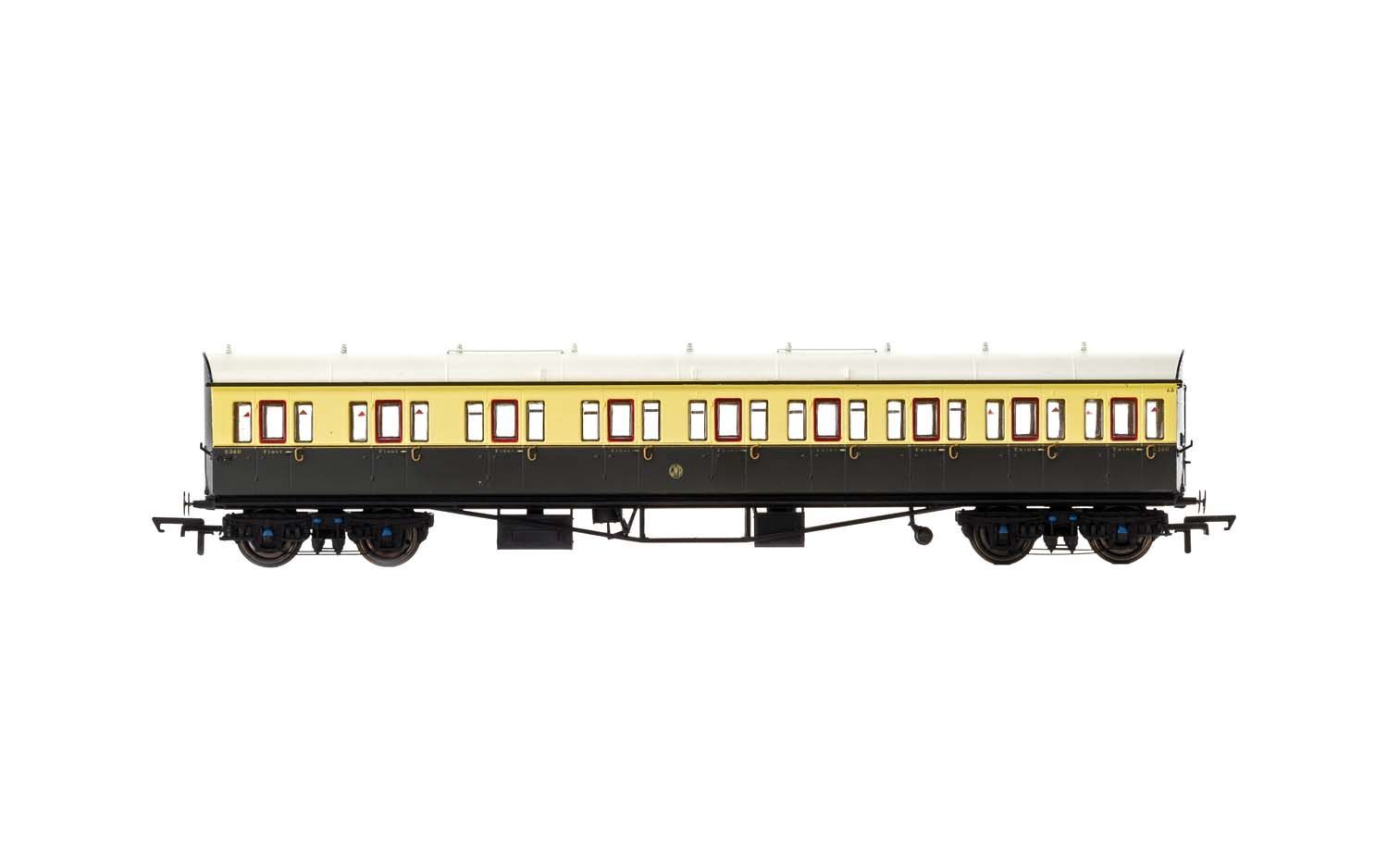 Hornby R4874A GWR, Collett 57&#39; Bow Ended E131 Nine Compartment Composite (Left Hand), 6626 - Era 3 [25% Off!*]