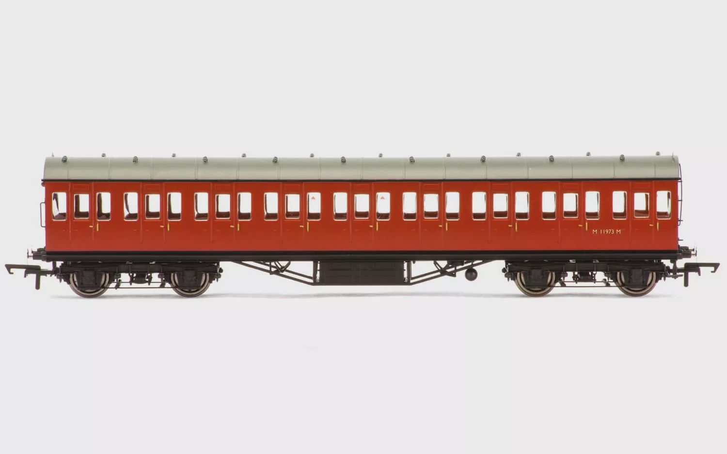 Hornby R4800 BR, 57&#39; Stanier Non-Corridor Third, M11973M - Era 4 [25% Off!*]