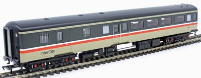Bachmann Branchline BR Mk2F BSO Brake Second Open InterCity [39-701]
