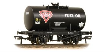 Bachmann Branchline 14T Class B Anchor-Mounted Tank Wagon &#39;Fina&#39; Black [38-779]
