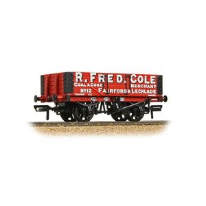 Bachmann Branchline 5-Plank Wagon Wooden Floor &#39;R. Fred. Cole Coal &amp; Coke Merchant&#39; Red [37-060A]