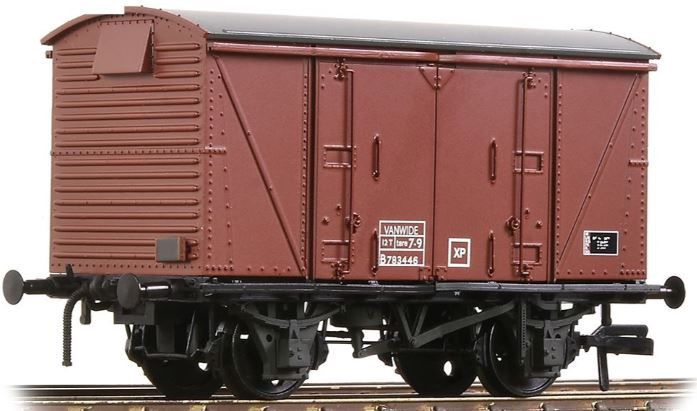 Bachmann Branchline BR 12T &#39;Vanwide&#39; Ventilated Van BR Bauxite (Late) (VANWIDE) [38-871]