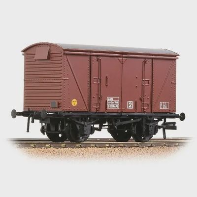 Bachmann Branchline BR 12T &#39;Vanwide&#39; Ventilated Van BR Bauxite (Late) (VAN) [38-872]