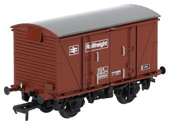Bachmann Branchline BR Vanwide VEA BR Bauxite - Weathered [38-880]
