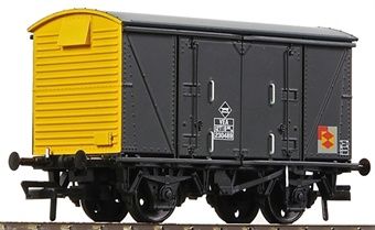 Bachmann Branchline BR Vanwide VEA BR Railfreight Distribution [38-882]