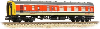 Graham Farish BR Mk1 BSK Brake Second Corridor &#39;Laboratory 11&#39; BR RTC (Revised) [374-198]