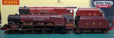 PRE-OWNED Hornby R2989XS Princess Coronation Class &#39;Duchess of Montrose&#39;, DCC SOUND FITTED, LMS Crimson, 6232, Boxed