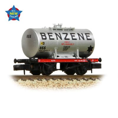 Graham Farish 14T Anchor-Mounted Tank Wagon &#39;Benzene&#39; Silver [378-000A]