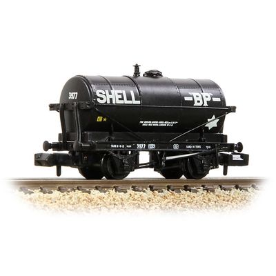 Graham Farish 14T Tank Wagon &#39;Shell/BP&#39; Black [373-660A]