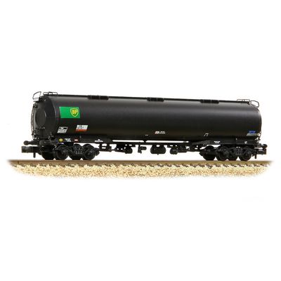 Graham Farish BR 102T TEA Bogie Tank Wagon &#39;BP&#39; Black [373-566A]