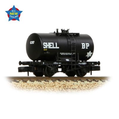 Graham Farish 20T Anchor-Mounted Tank Wagon &#39;Shell/BP&#39; Black [378-004A]