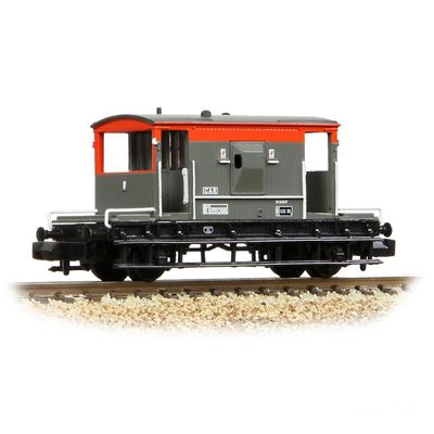 Graham Farish BR 20T Brake Van BR Railfreight Red &amp; Grey [377-535B]