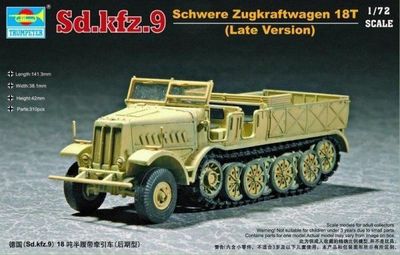 Trumpeter Sd.Kfz.9 18ton Half-track Late Version (1:72) [07252]