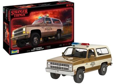 Revell Stranger Things Jim Hopper's Chevy Blazer K5 (1:25) [07724]
