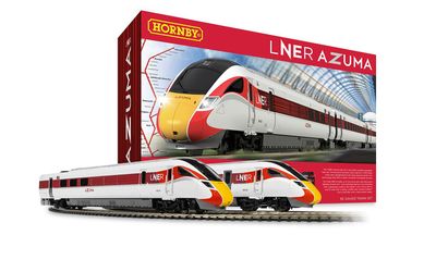 Hornby R1288M LNER Azuma High Speed Train Set