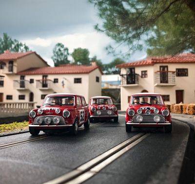 Slot Car Racing (1:32)