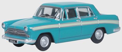 Oxford Diecast Austin Cambridge Fern Green/Snowberry White [76ACF006]