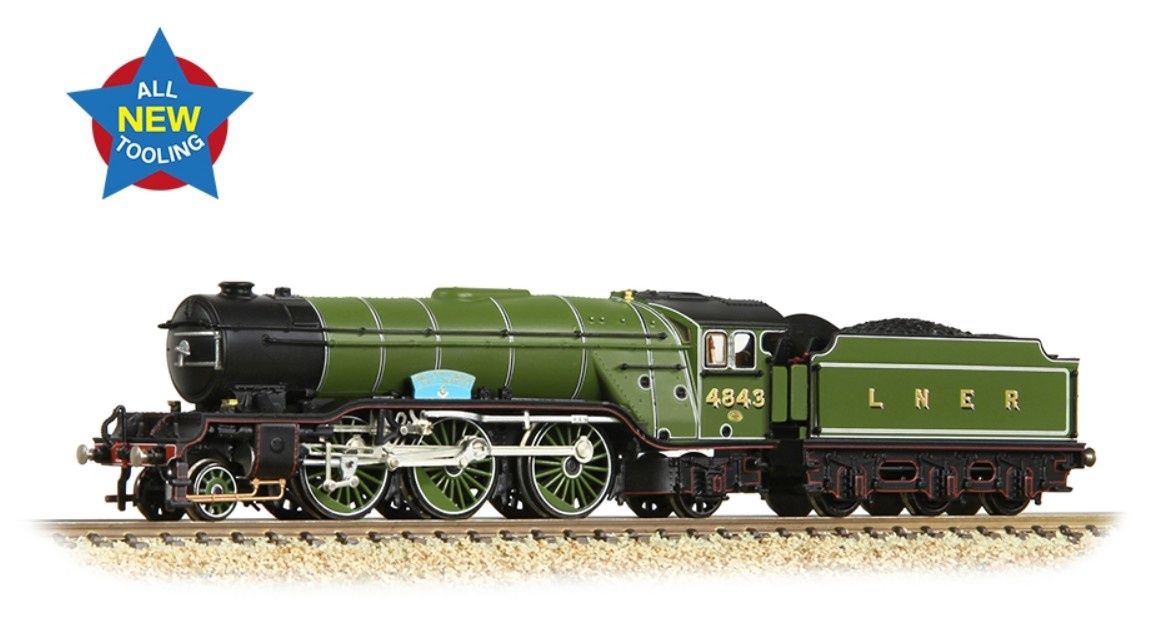 Graham Farish 372-611 LNER V2 4843 'Kings Own Yorkshire Light Infantry' LNER Lined Green