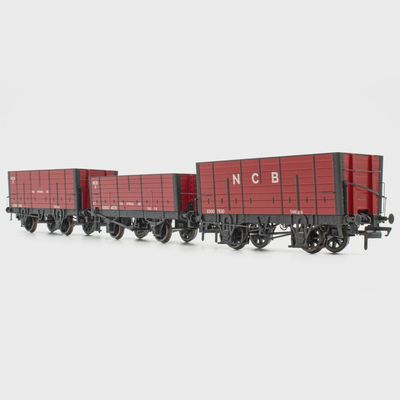 Accurascale P7 Hopper - NCB Red - Triple Pack [ACC2826] [FREE UK SHIPPING!]