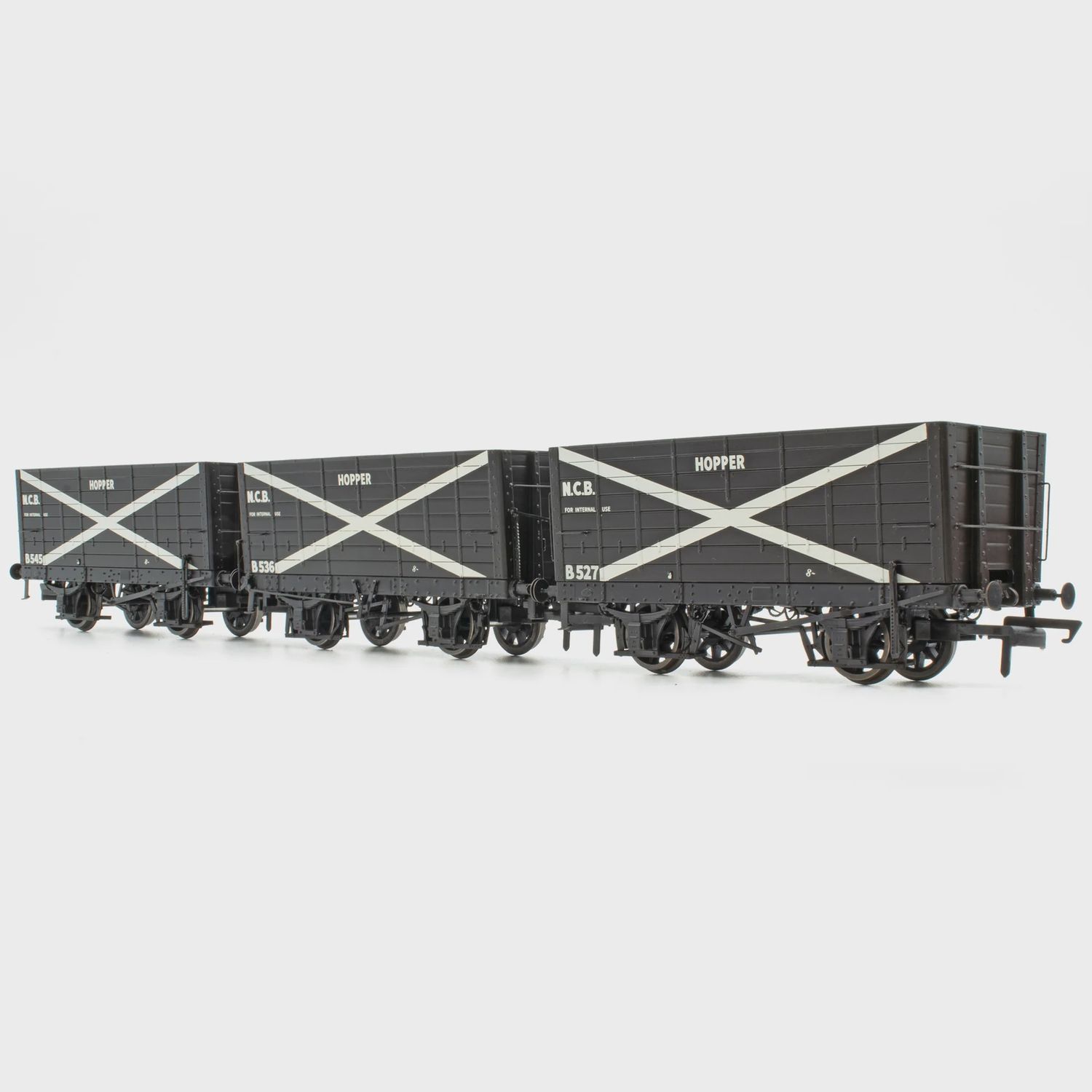 Accurascale P7 Hopper - NCB Black, with white cross - Triple Pack [ACC2831] [FREE UK SHIPPING!]