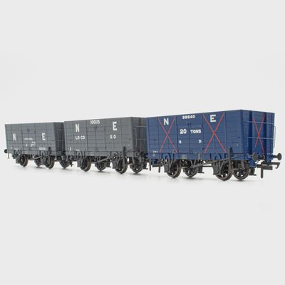 Accurascale Mixed Q3 Hopper - Grouping transition period: NER Blue/ LNER Grey - Triple Pack [ACC2821] [FREE UK SHIPPING!]