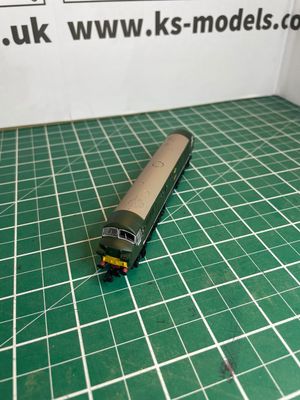 PRE-OWNED EFE RAIL E84525 Class 41 Warship 'Bulldog' D602 BR Green, Split Headcode, DCC FITTED [C1]