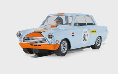 Scalextric C4669 Ford Lotus Cortina - Gulf Edition