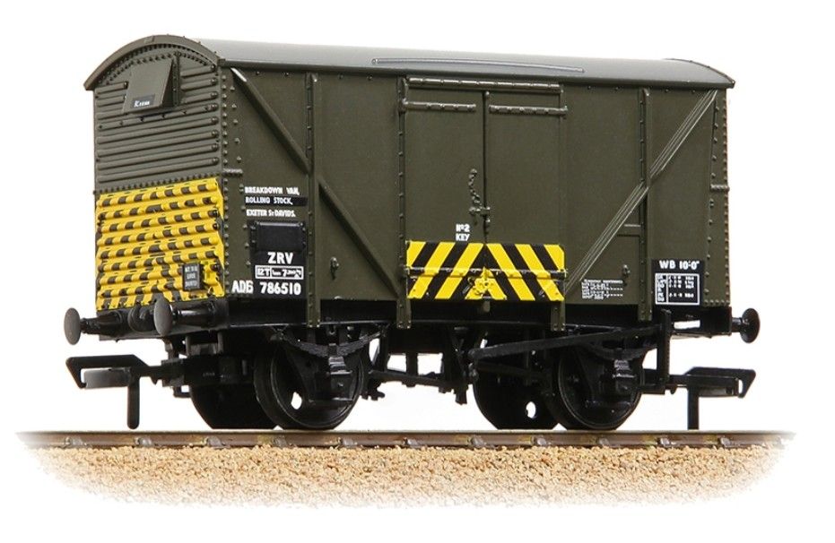 achmann Branchline BR 12T Ventilated Van Plywood Sides BR Dept. Olive Green w/Chevrons [38-174]