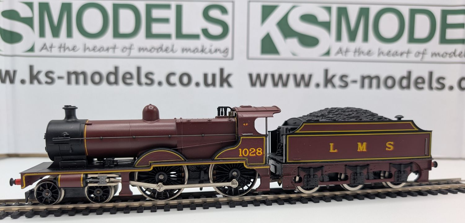 PRE-OWNED Hornby R376 Class 4P Compound, 4-4-0, 1028, LMS Maroon [C2]