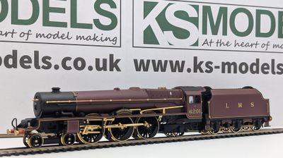 PRE-OWNED Hornby R2215 'Princess Elizabeth', 6201, LMS Maroon, GOLD WHEELS VERSION [C1]