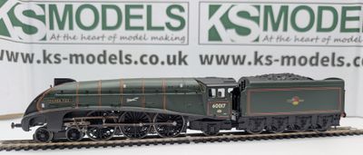 PRE-OWNED Hornby R2266 A4 Class 'Silver Fox' 60017, BR Green, Late crest [C1]