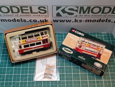 PRE-OWNED Corgi Tramway Classics: 36710, Sunderland, Double Deck Fully-Closed Tram (1:76)