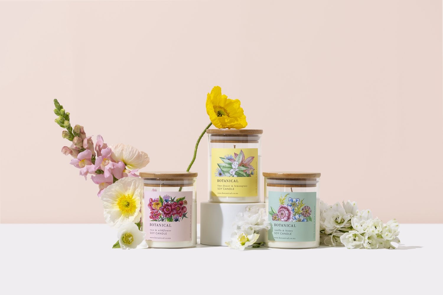 Soy Candle Rose and Wildflower