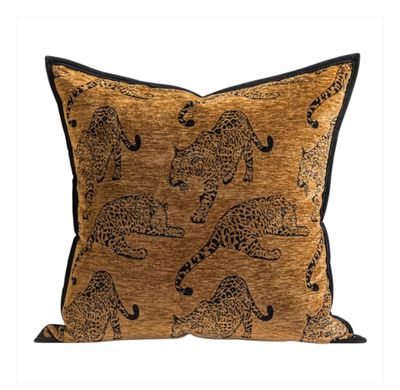 Rust Leopard Velvet 50 x 50
