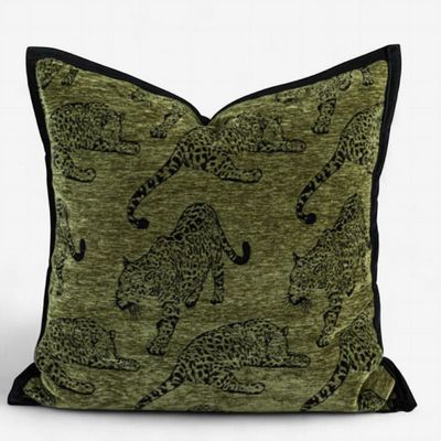 Cushion Leopard Green Velvet 50cm