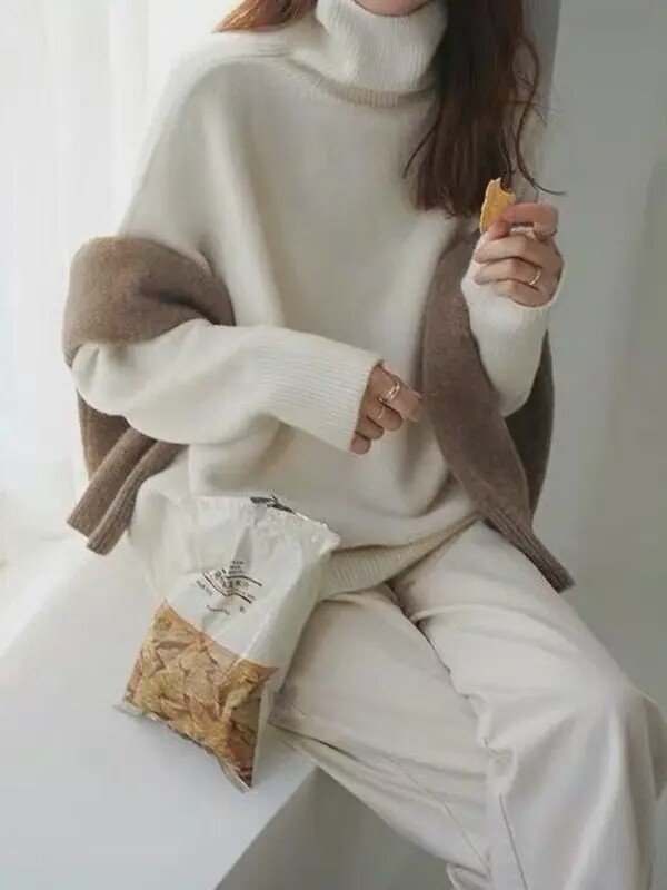 Holly Long Sleeves High-Neck Sweater