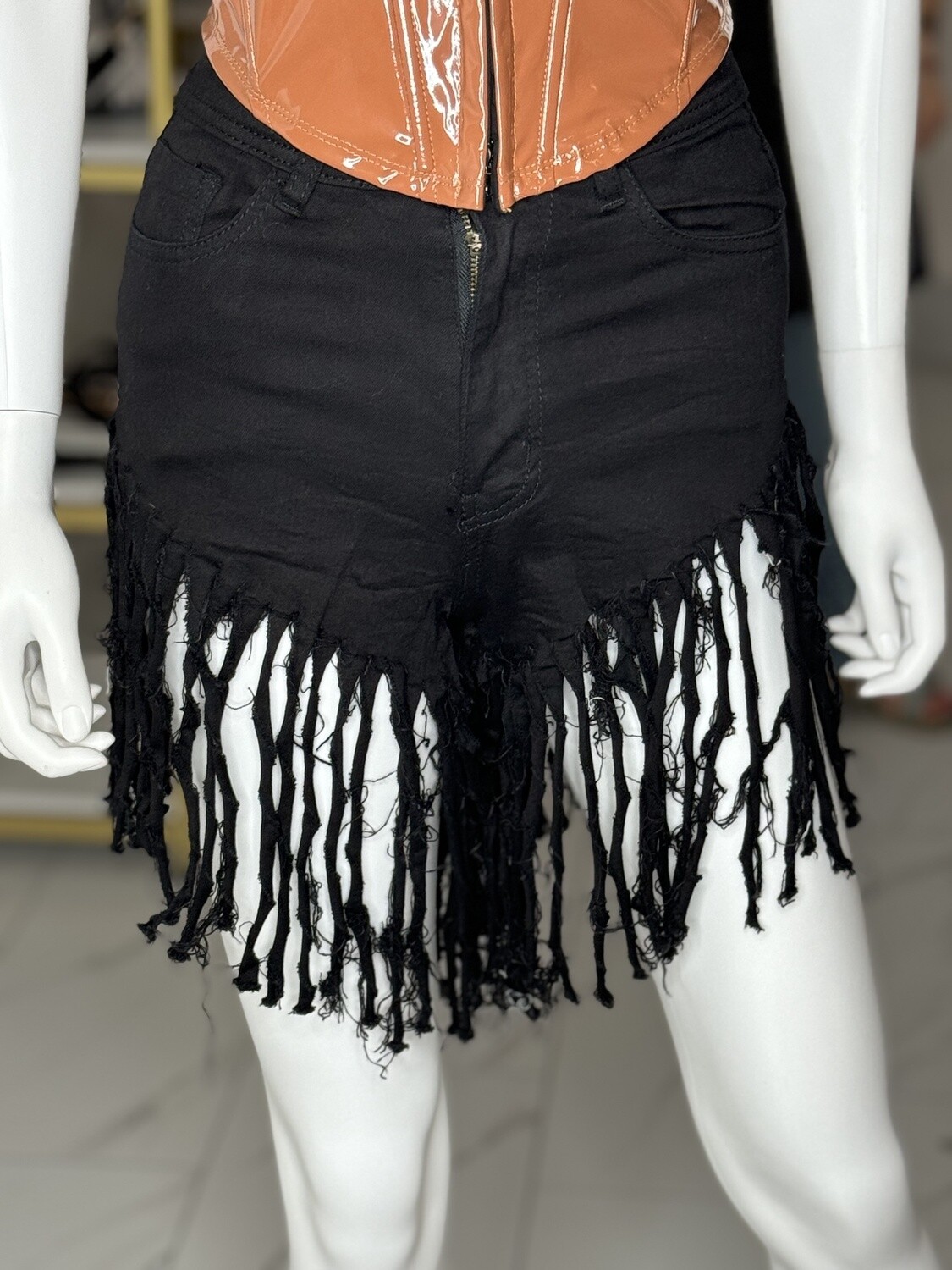 Winona short