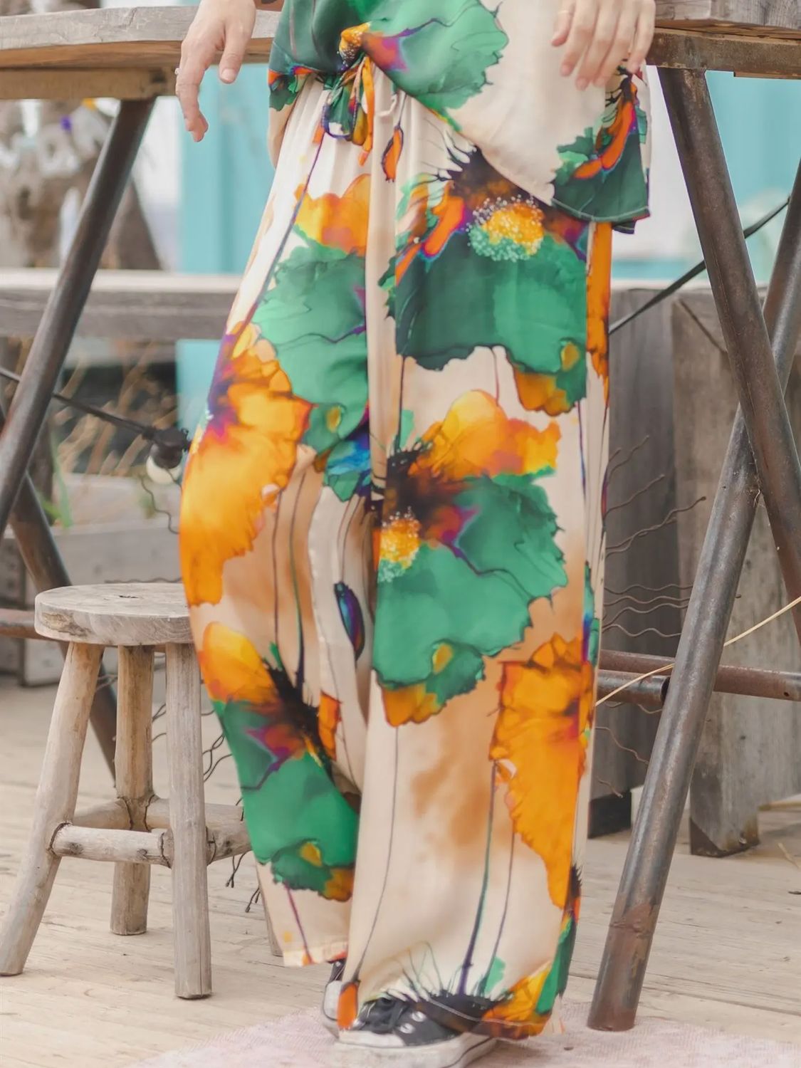 Verano Satin Viscose Printed Loose Pants