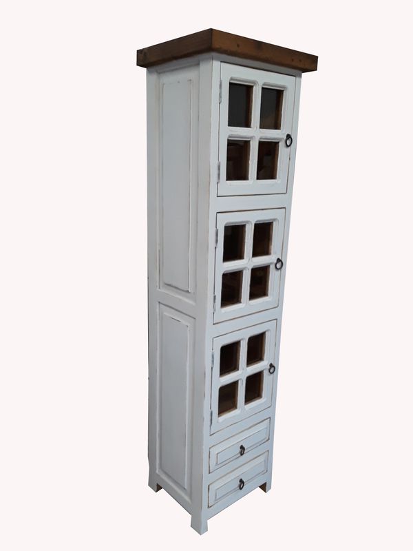 San Angelo Linen Cabinet