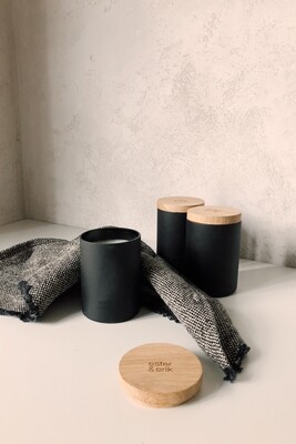 Matte Black Candle | 100% Vegan Soy Wax (Burning Time ± 75)