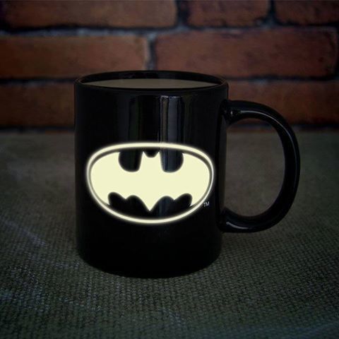 Taza Batman Brilla en la Oscuridad