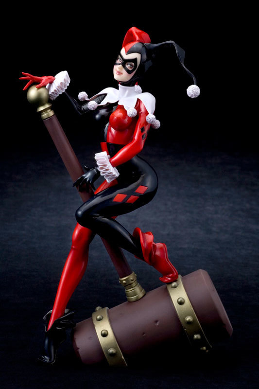 DC COMICS - Harley Quinn M7
