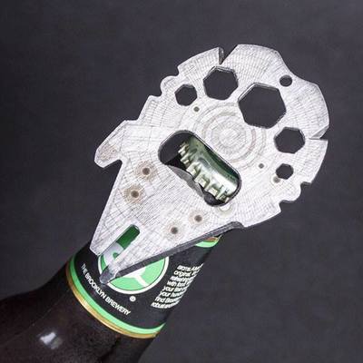 Multifuncional Halcon Milenario