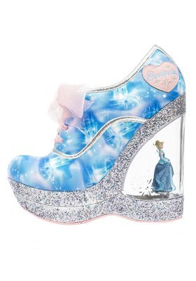 Tacones Hermosa Cenicienta