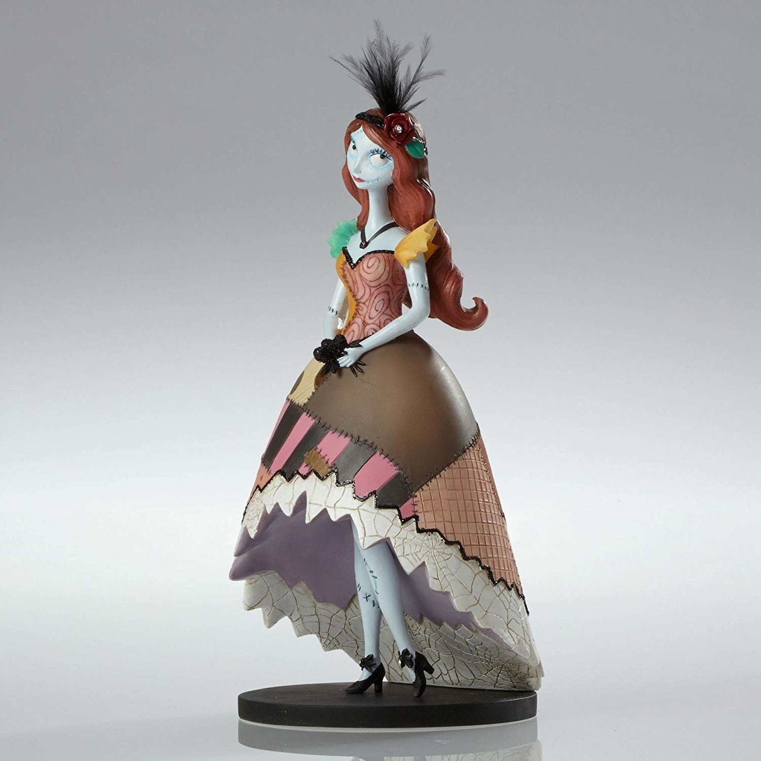 Figura Sally L01