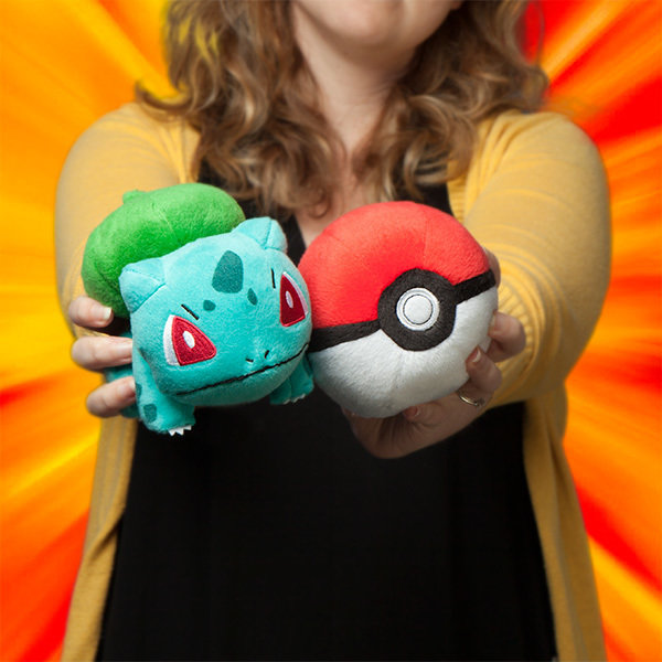 Peluche Bulbasaur y Pokebola